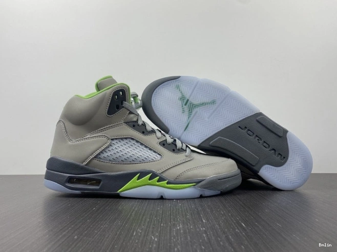 Bmlin 5 Jordan Retro (2022) Bean DM9014-003 Green 0825